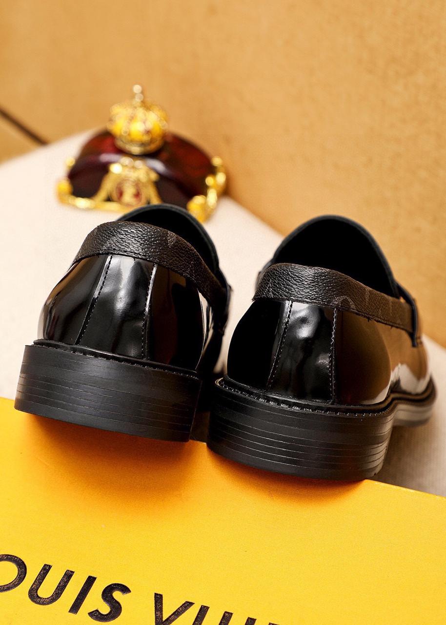 Louis Vuitton Loafers - Black