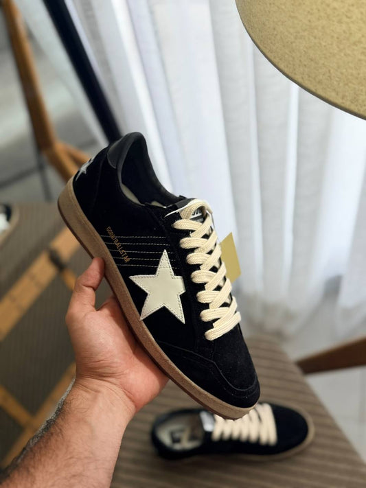 Golden Goose Sneakers - 