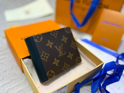 Louis Vuitton Wallet - Brown Monogram