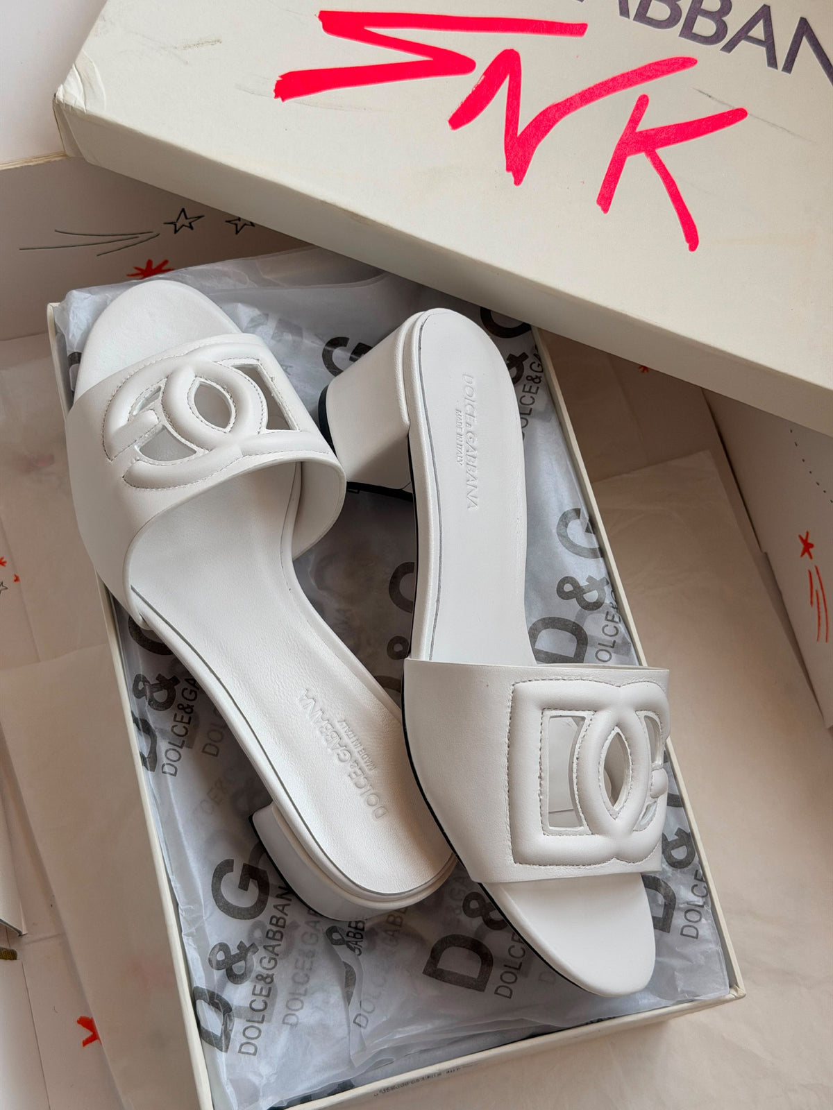 Dolce & Gabbana Slippers - White