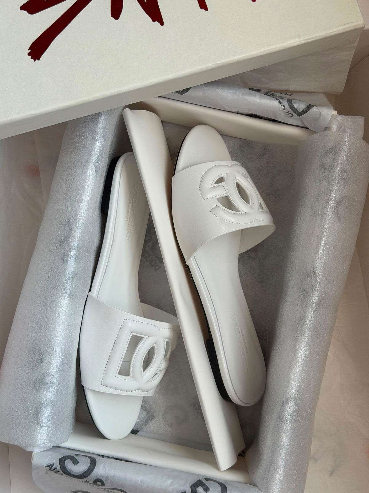 Dolce & Gabbana Slippers - White