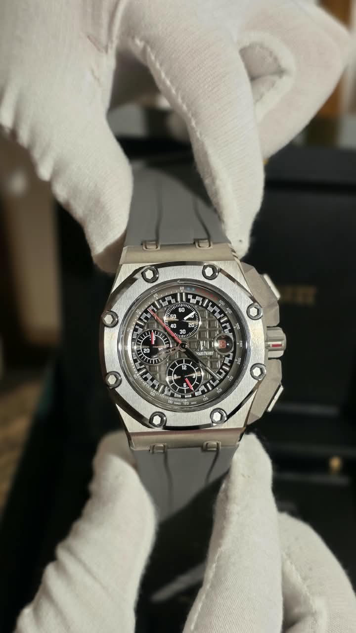 Audemars Piguet Royal Oak Offshore Watch - 