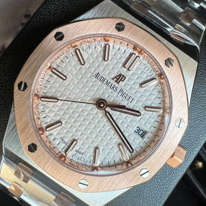 Audemars Piguet Royal Oak Watch - 