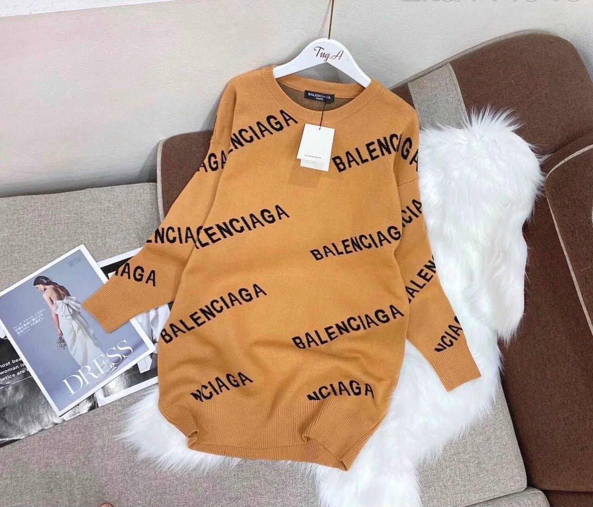 Balenciaga Sweater - 