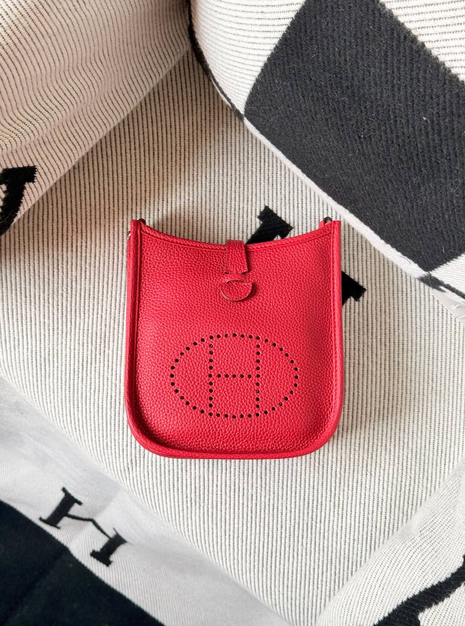 Louis Vuitton Hand Bag - 
