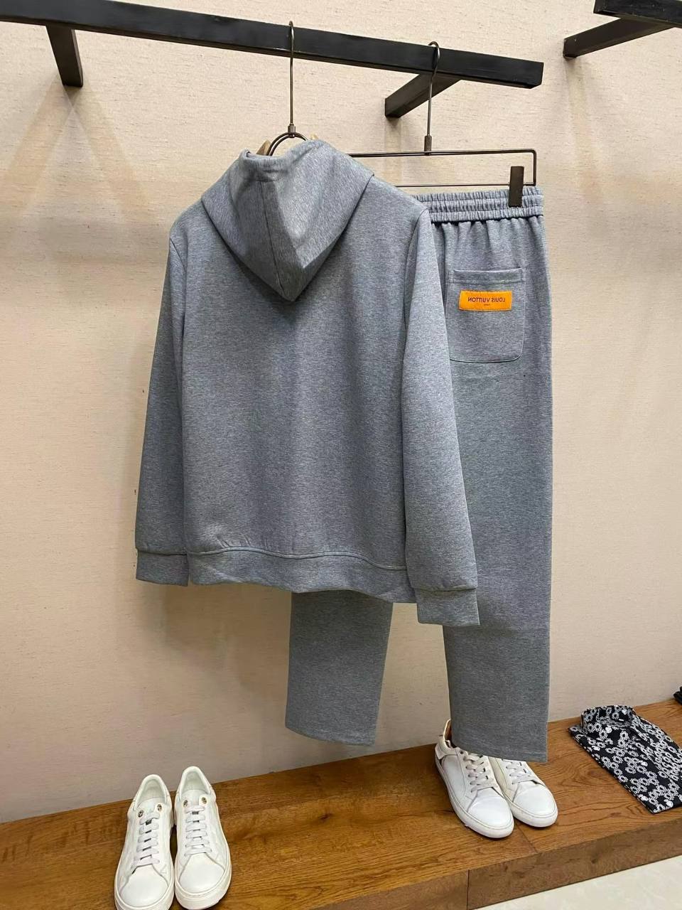 Louis Vuitton Tracksuit - 