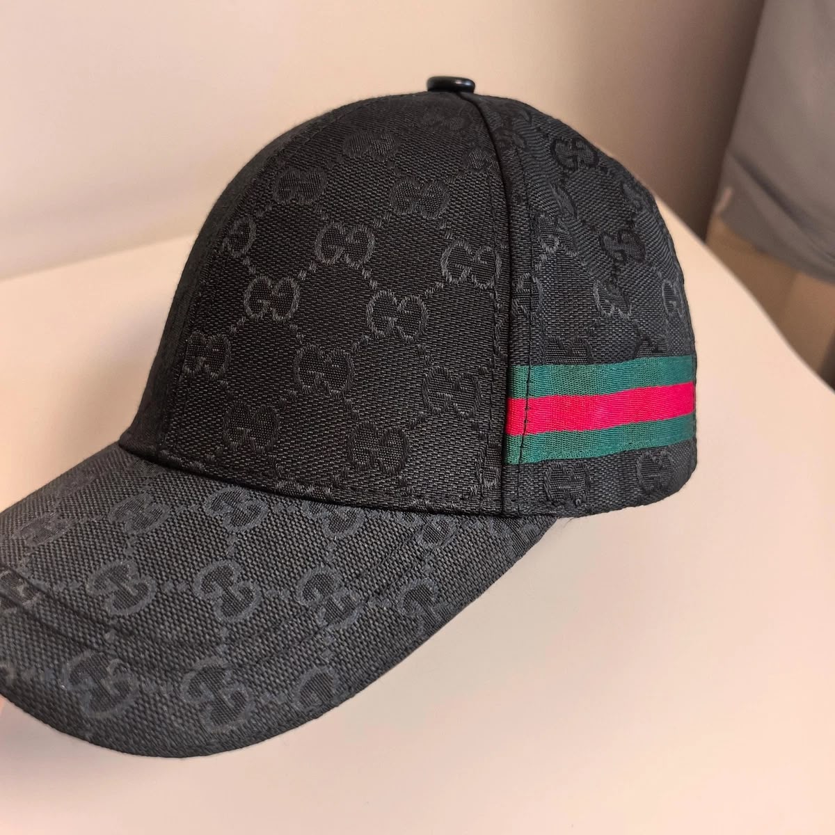 Gucci GG Stripe Cap - Black