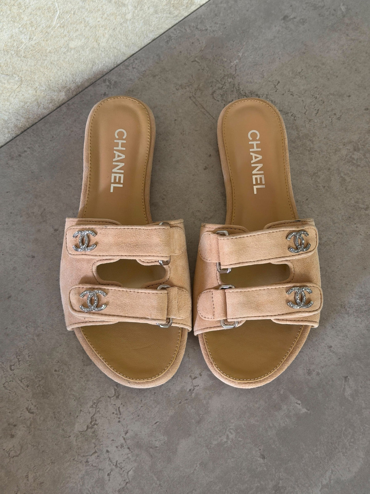 Chanel Slippers - Beige