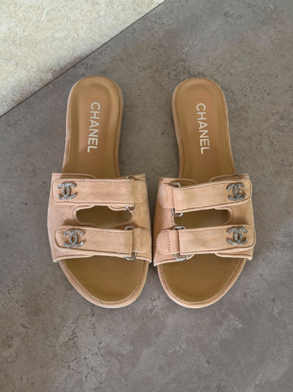 Chanel Slippers - Beige