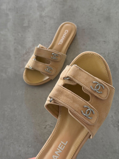 Chanel Slippers - Beige