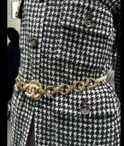 Chanel Belt - Gold