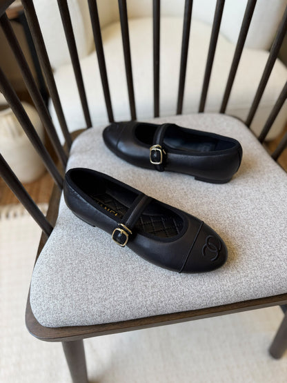 Chanel Slippers - Black