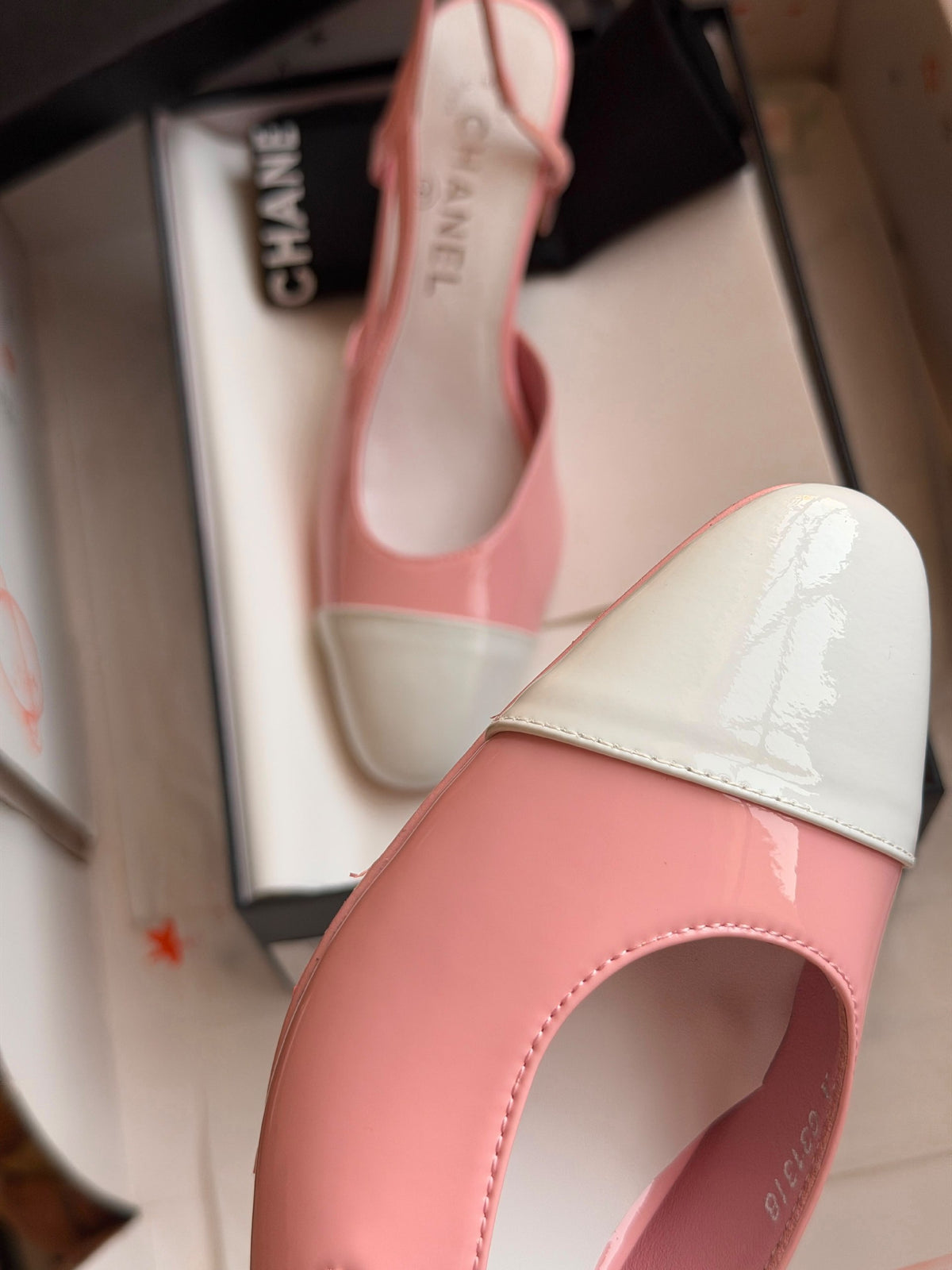 Chanel Ballerina - Pink & White