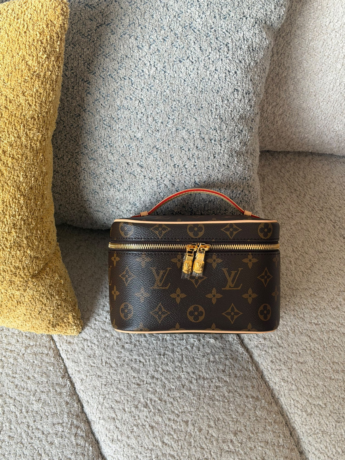 Louis Vuitton Makeup Bag - Brown Monogram
