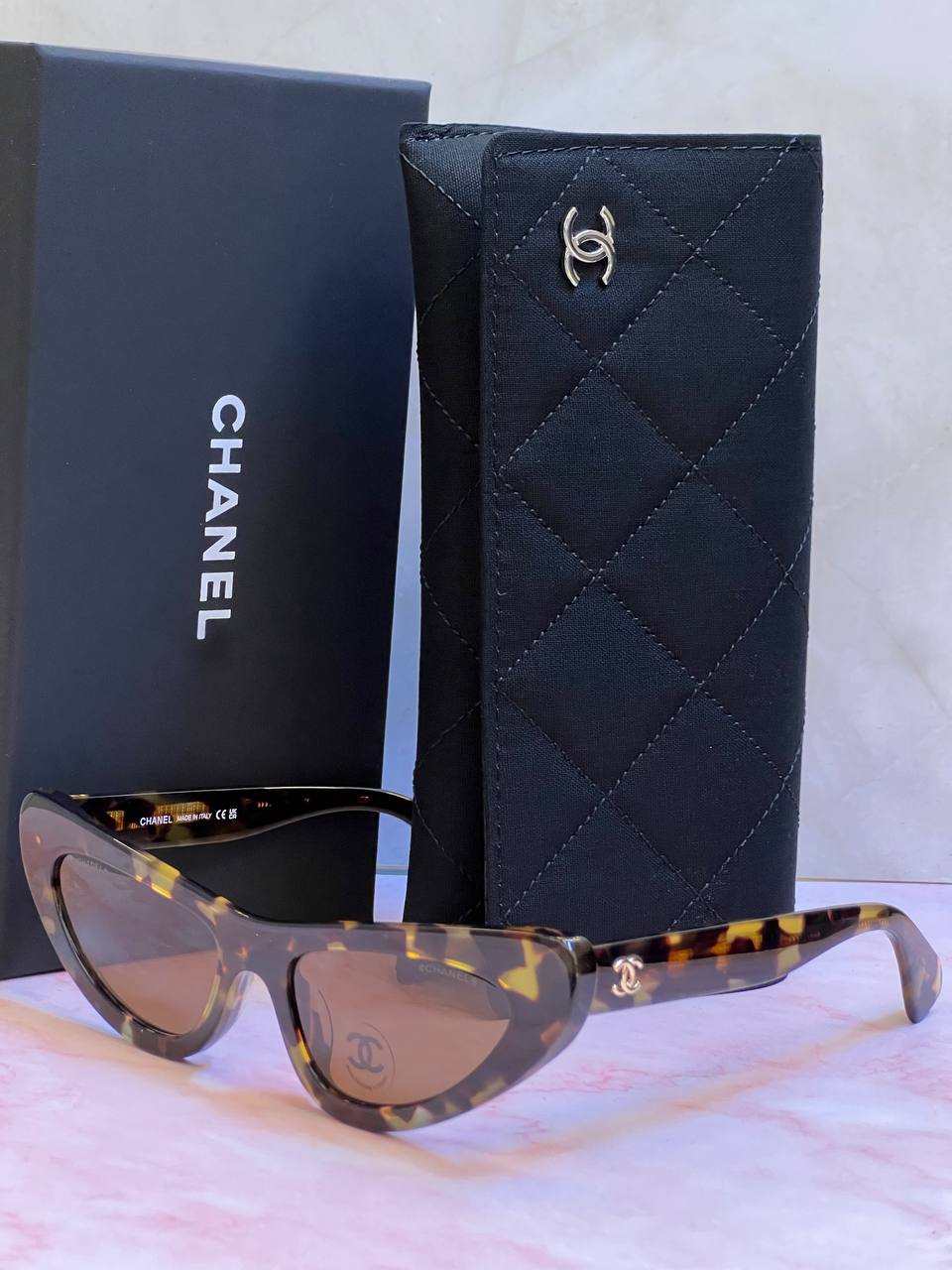 Chanel - 