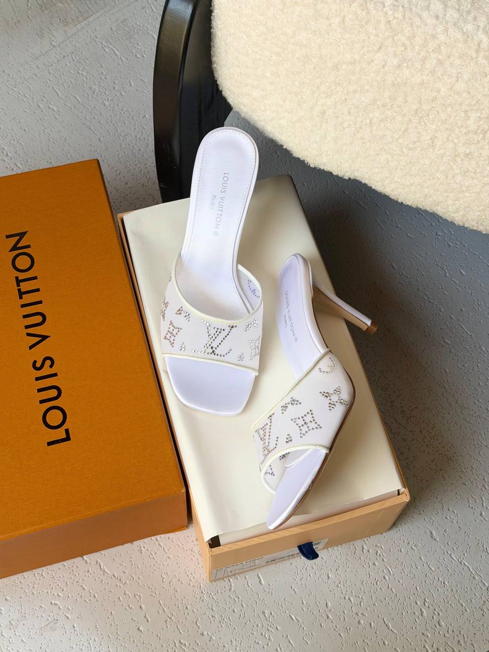 Louis Vuitton Heels - 