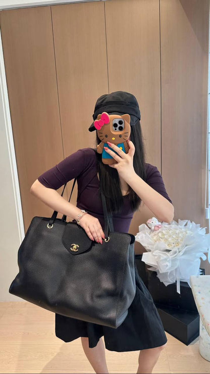 Chanel Shoulder Bag - 