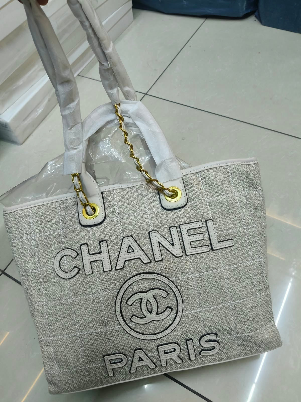 Chanel Tote Bag - Beige