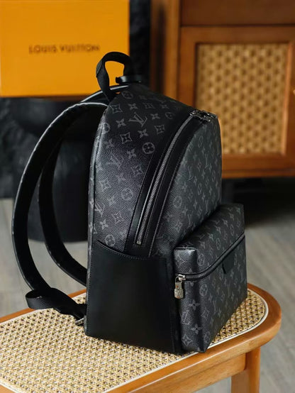 Louis Vuitton Discovery Backpack - Black Monogram