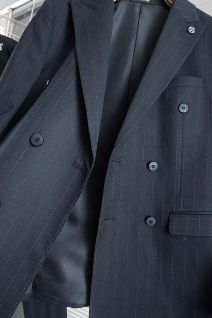 Ermenegildo Zegna Pinstripe Double-Breasted Suit - Navy