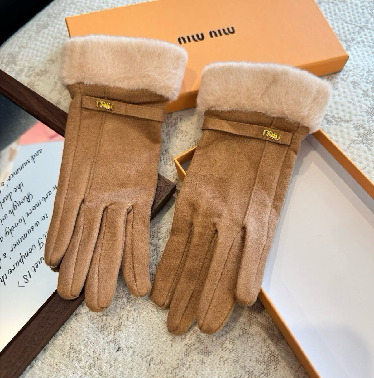 Miu Miu Gloves - Beige